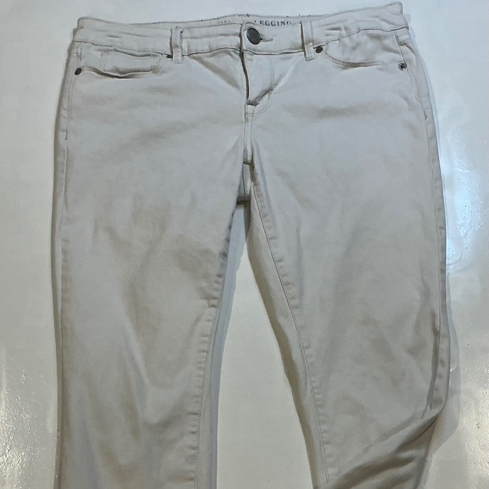 The Limited Denim White Leggings Women’s brushed feel size 6